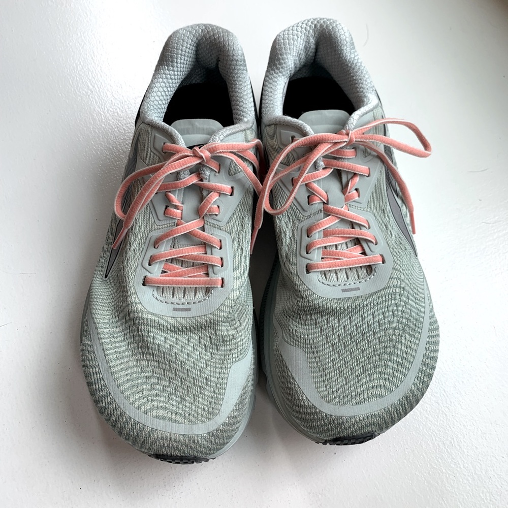 Altra Women’s Torin 5 Size 7W